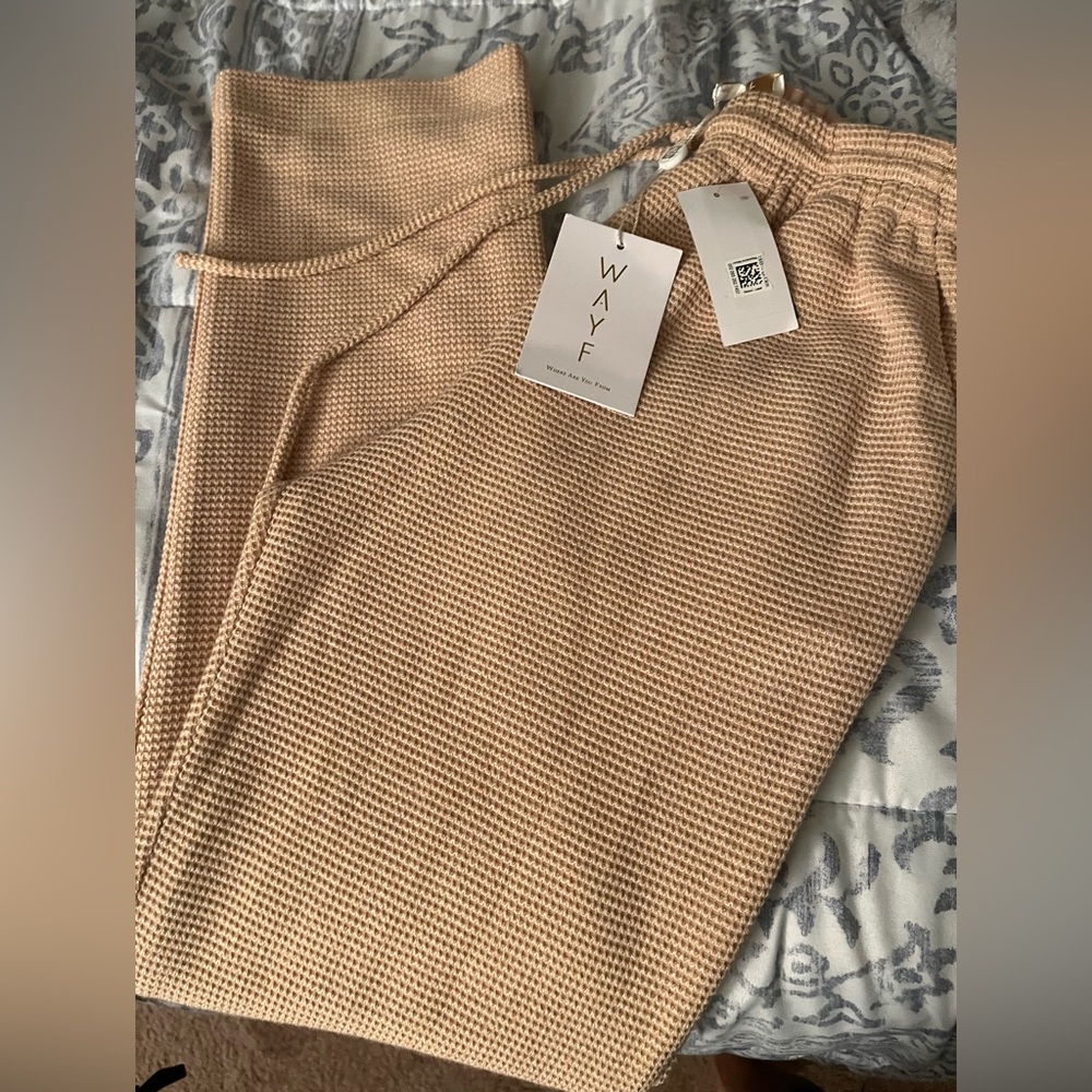 Tan/Beige Wayf pants size:x small